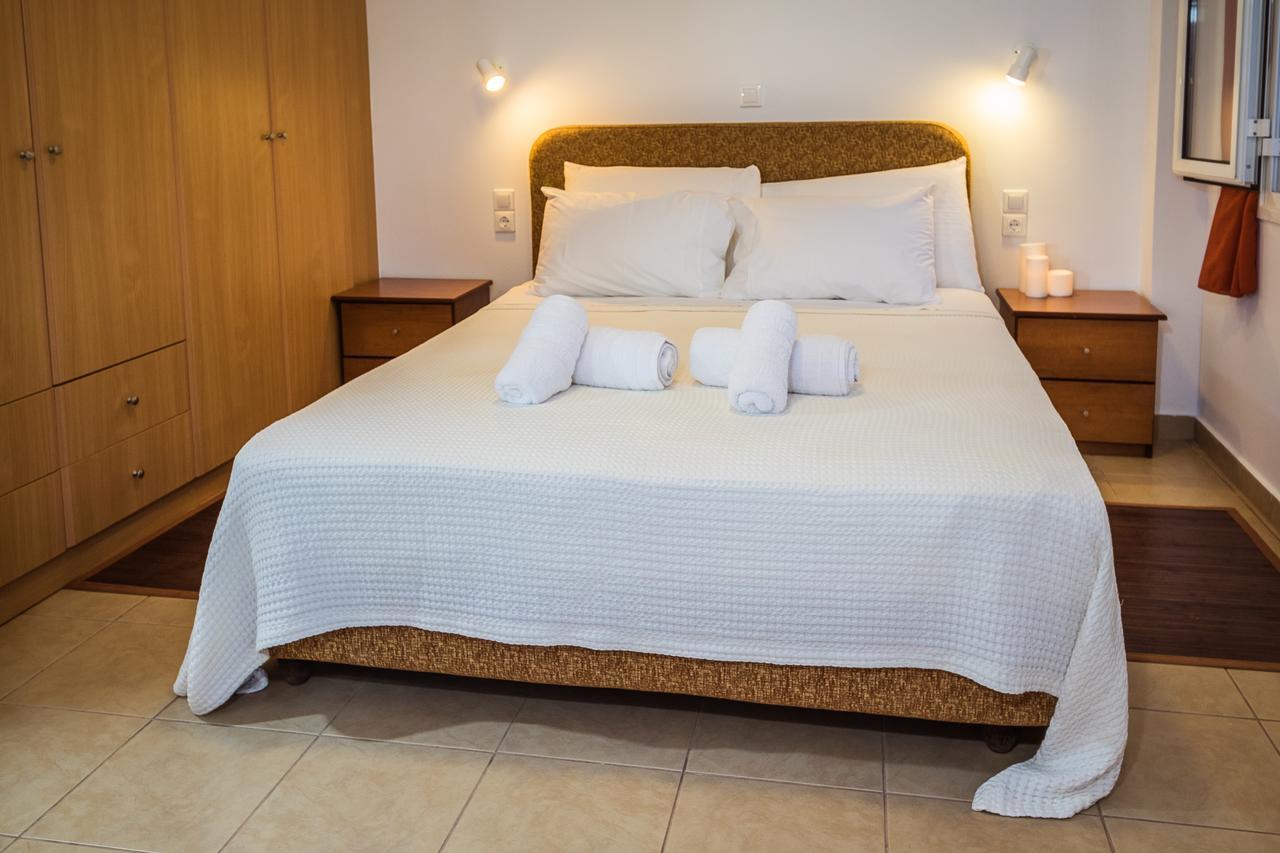 Romanos Beach Villas Kültér fotó