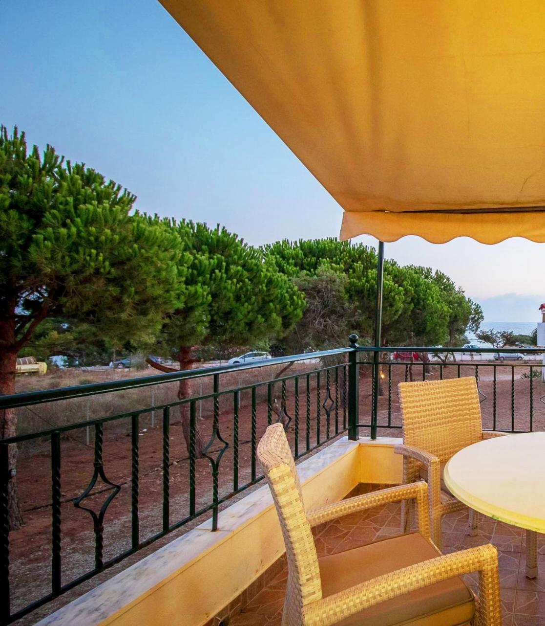 Romanos Beach Villas Kültér fotó